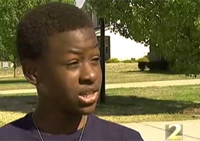 Cop Pulls Gun on 11-year-old Building Tree Fort